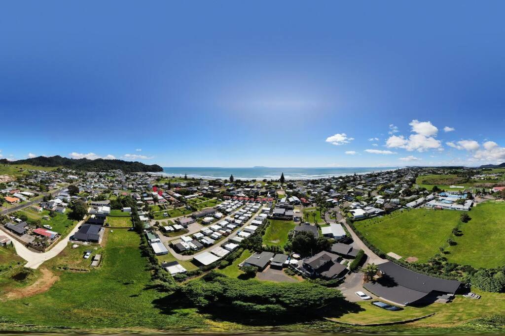 Another On Leo Waihi Ngoại thất bức ảnh